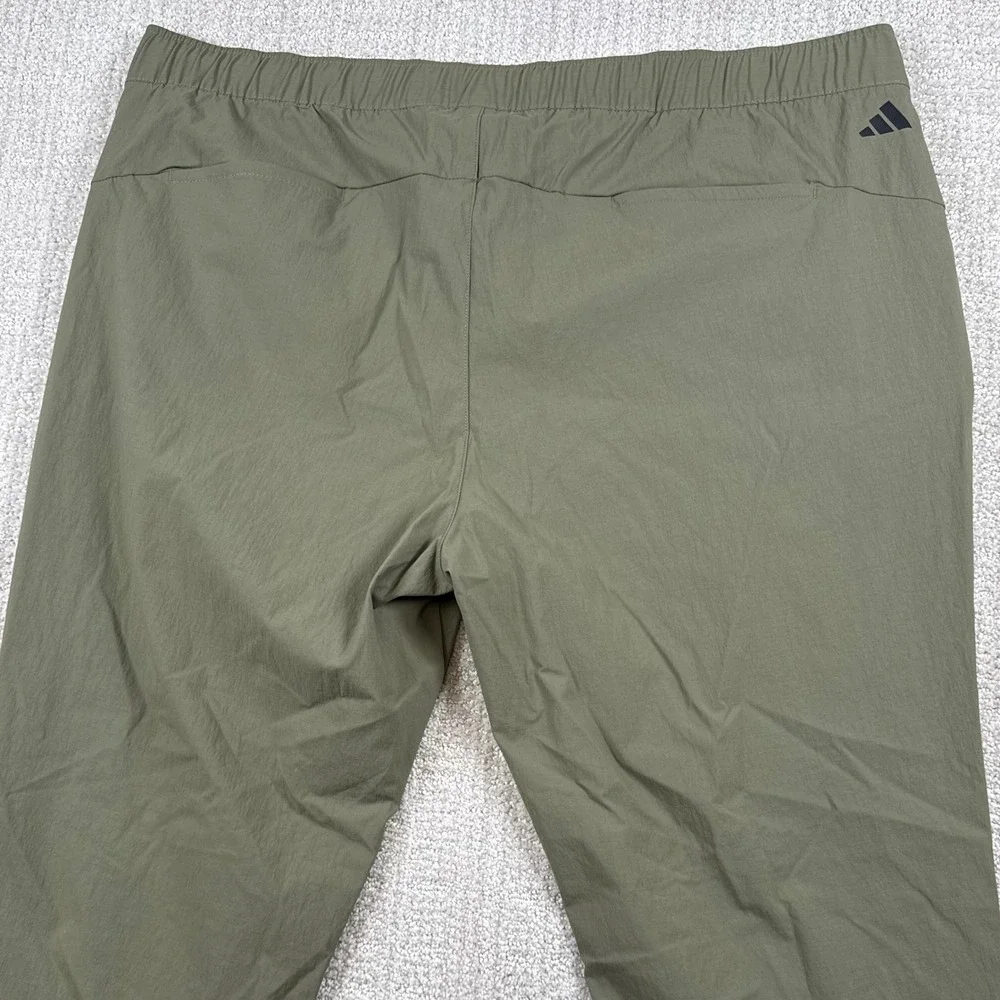 NEW Adidas Mens 2XL Olive Green Ripstop Jogger Pants HY5381